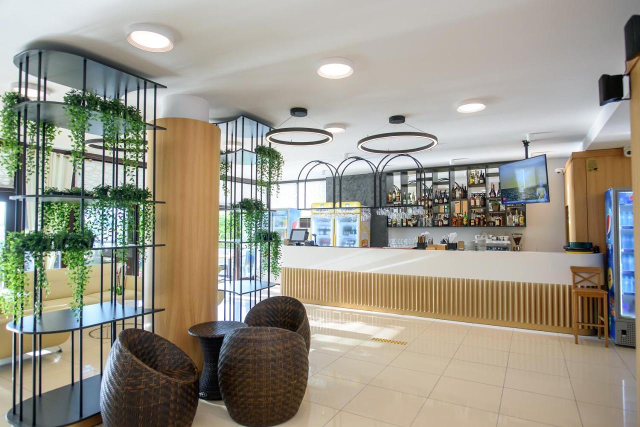 Hotel Tomis Mamaia Exterior foto